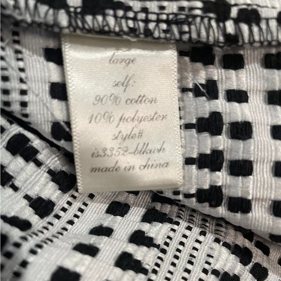 MIAMI White Black Striped Pleated Zip Flare Mini Skirt Women’s Size Large - Picture 4 of 7